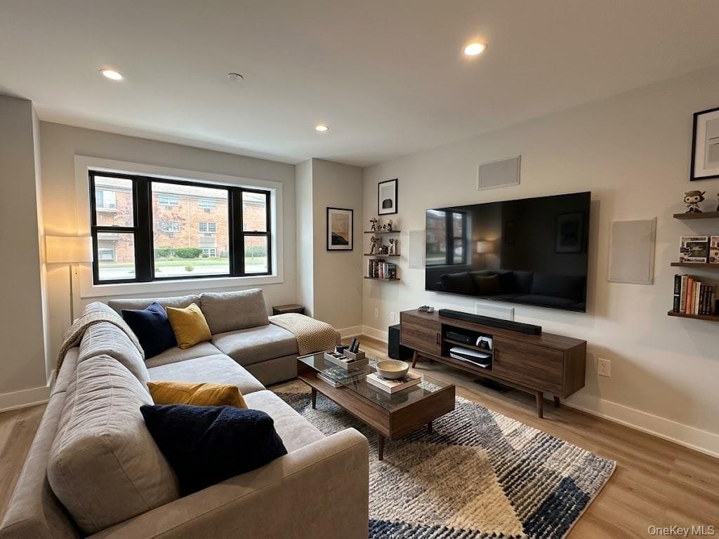 161 Union Avenue Unit: 5 thumbnail 2