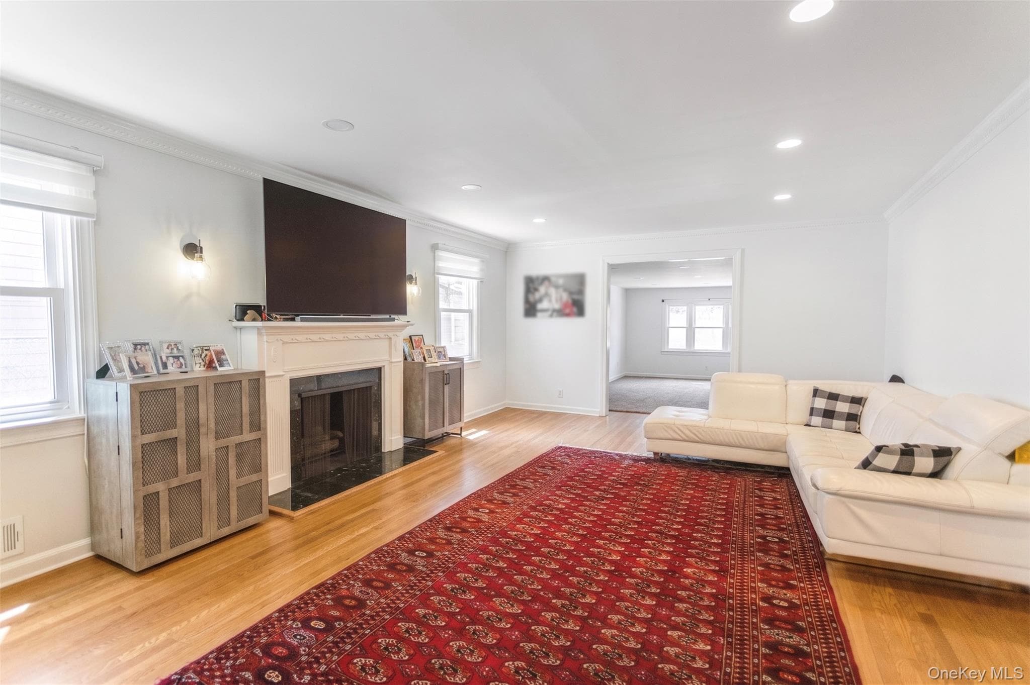 1566 Pebble Lane thumbnail 14