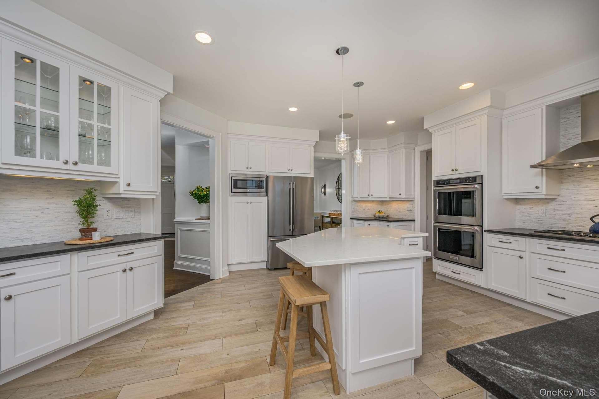 9 Millfarm Lane thumbnail 15