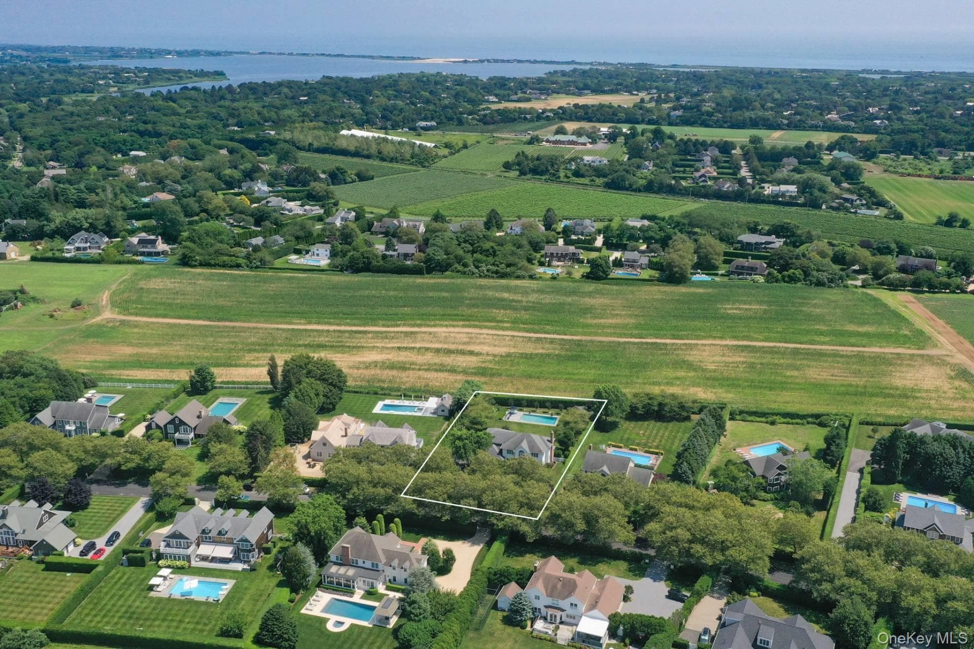 9 Millfarm Lane thumbnail 6