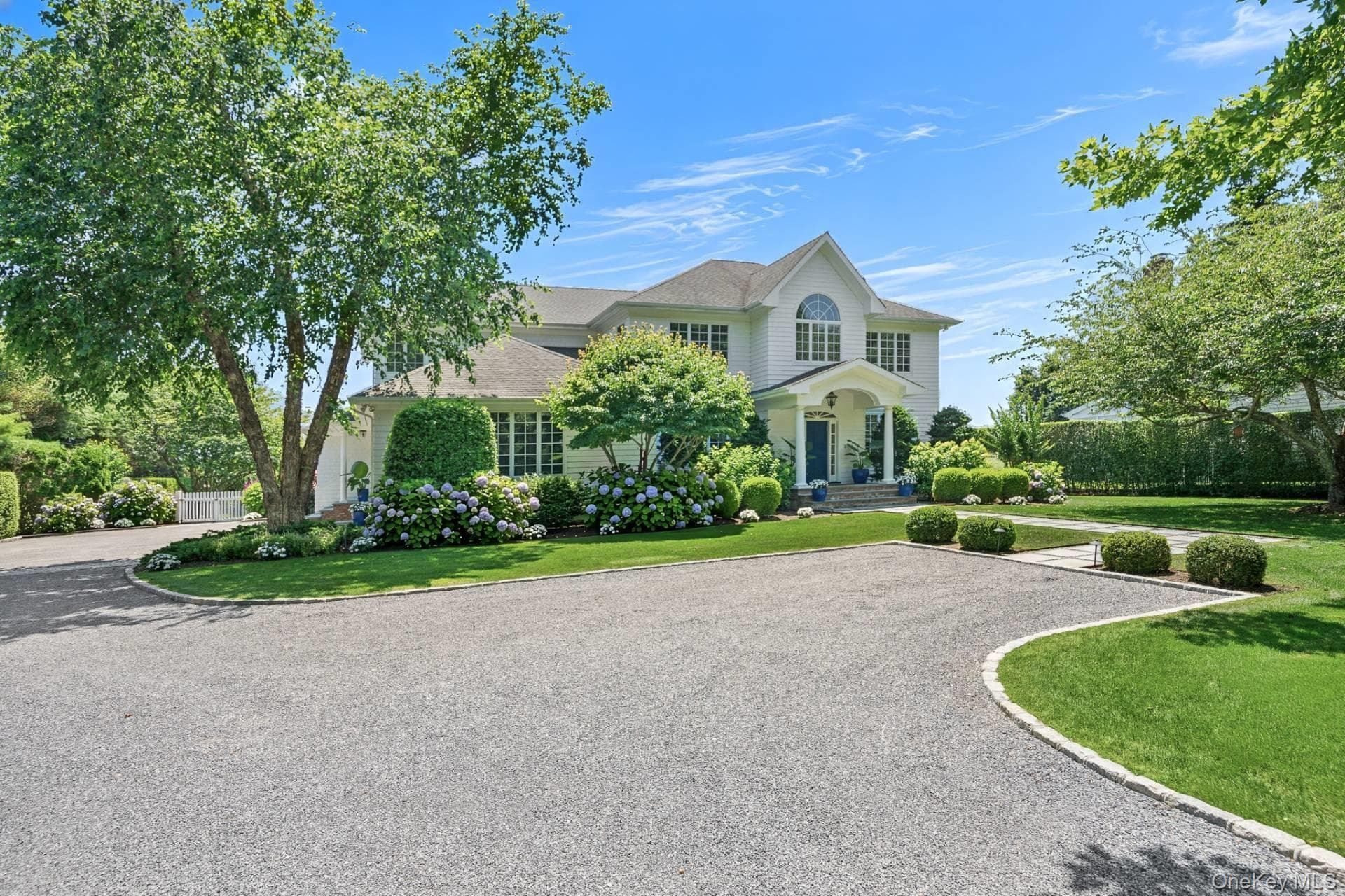 9 Millfarm Lane, Water Mill