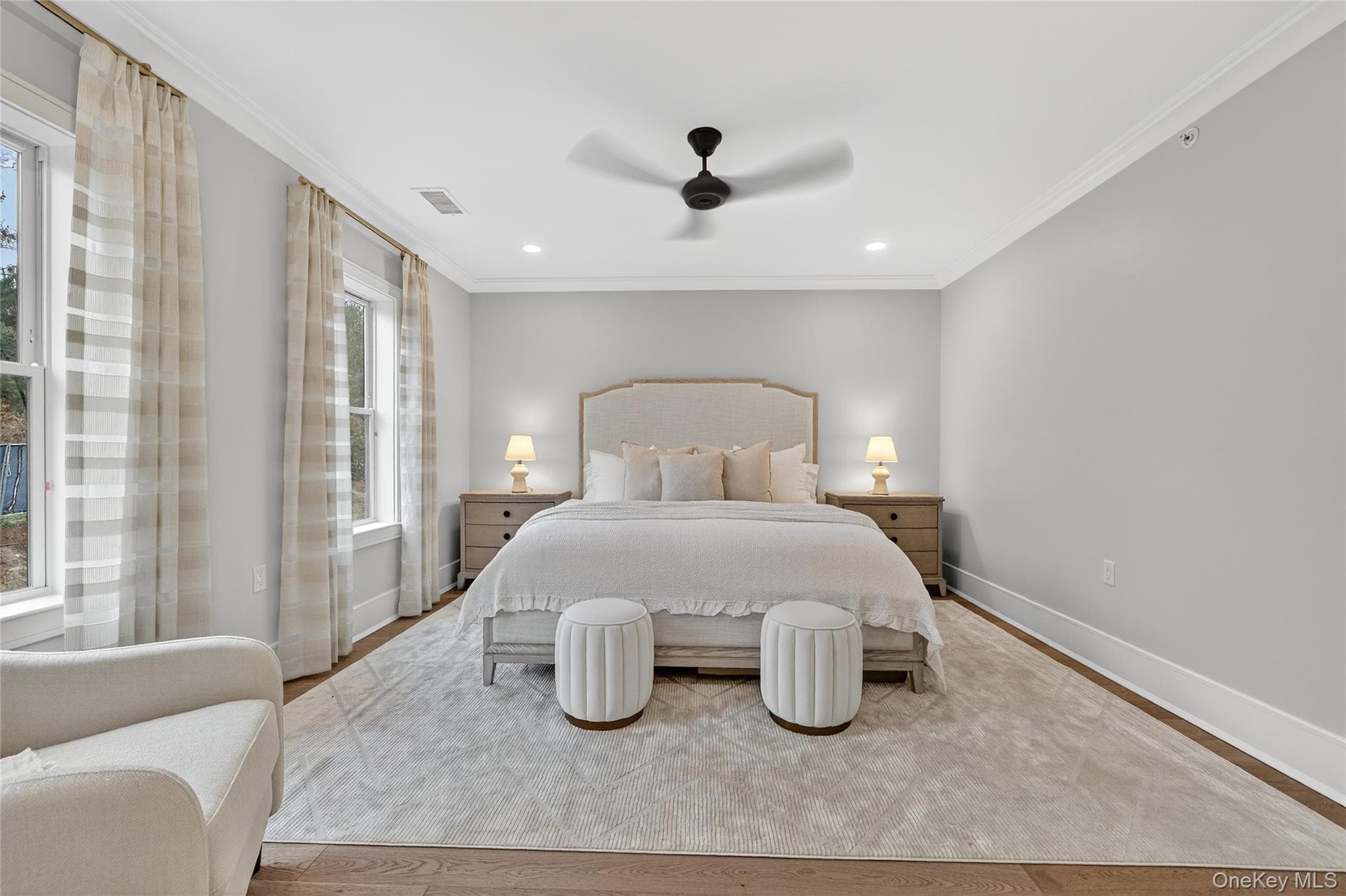 1811 Soundview Court thumbnail 17