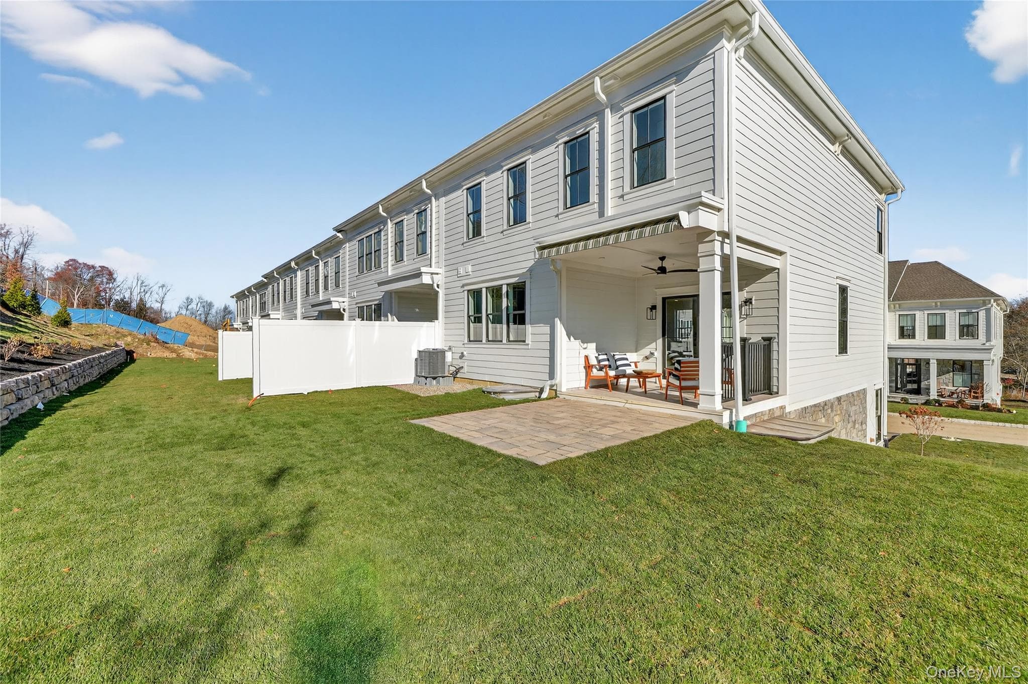 1811 Soundview Court thumbnail 29