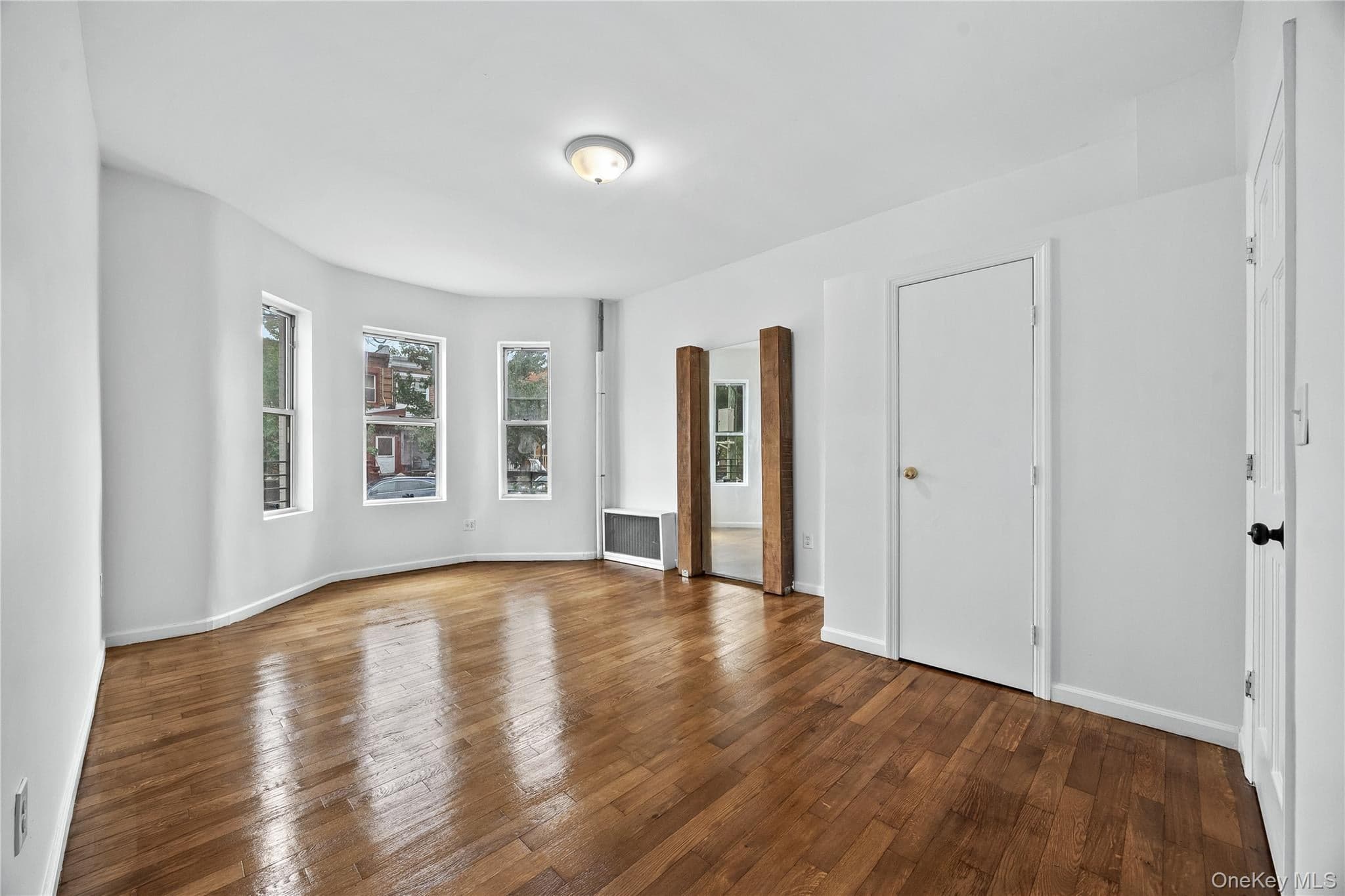 499 Hegeman Avenue thumbnail 6