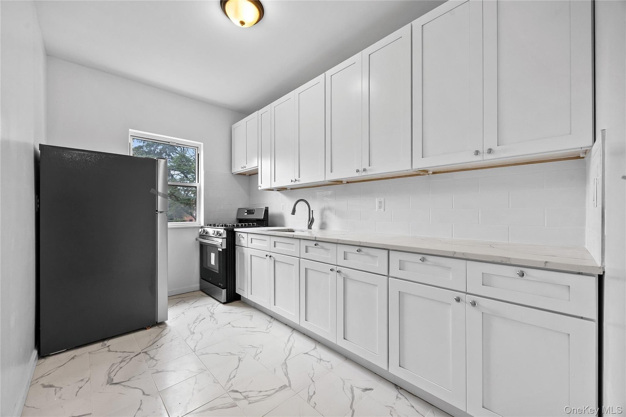 499 Hegeman Avenue thumbnail 19