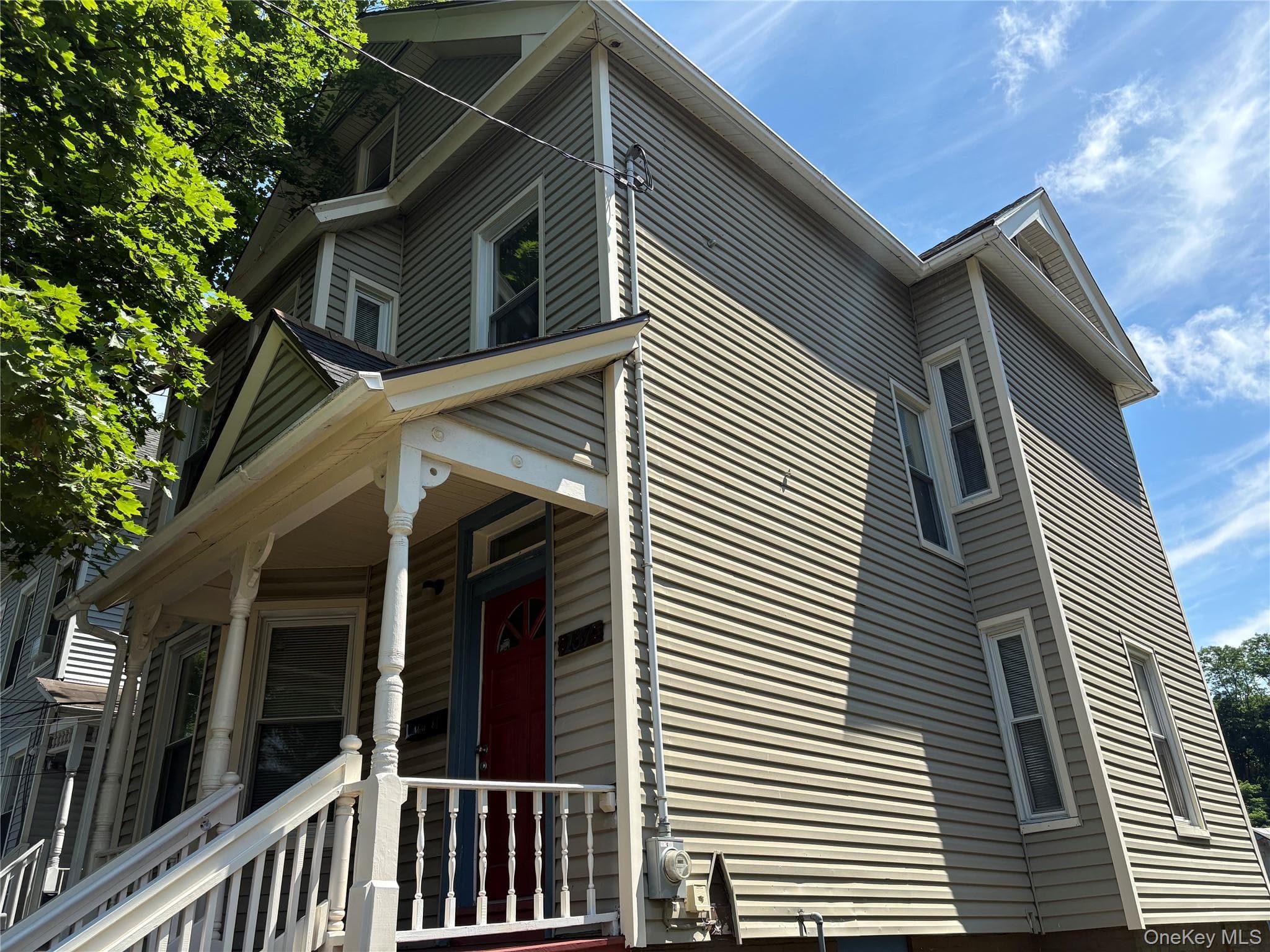 137 N Clinton Street, Poughkeepsie