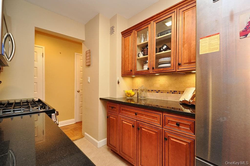10 Old Mamaroneck Road Unit: 2A thumbnail 12