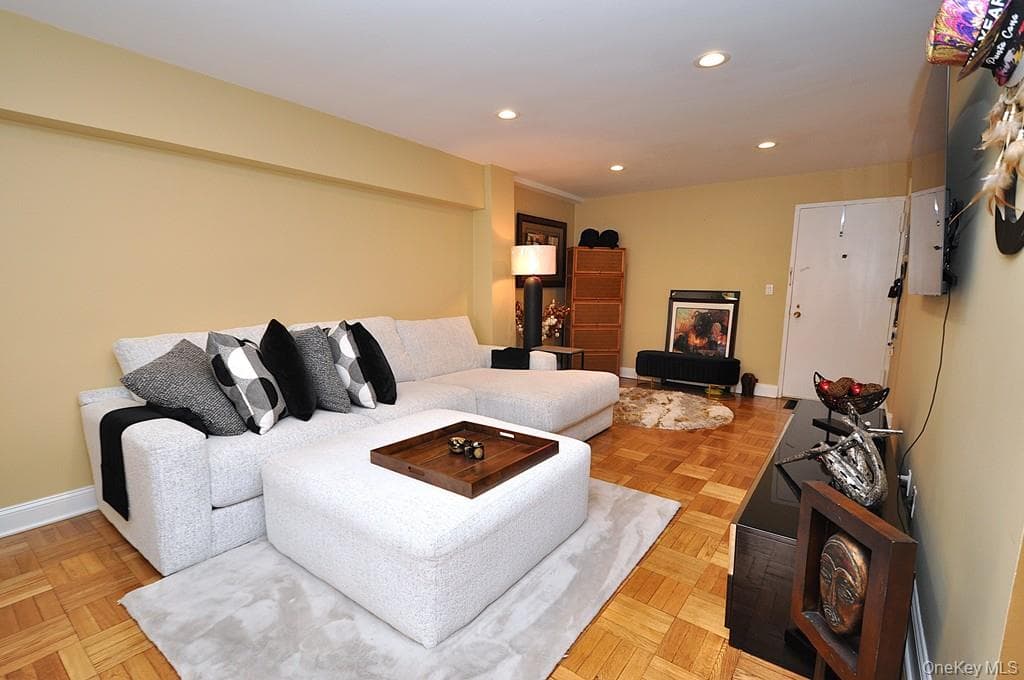 10 Old Mamaroneck Road Unit: 2A thumbnail 5