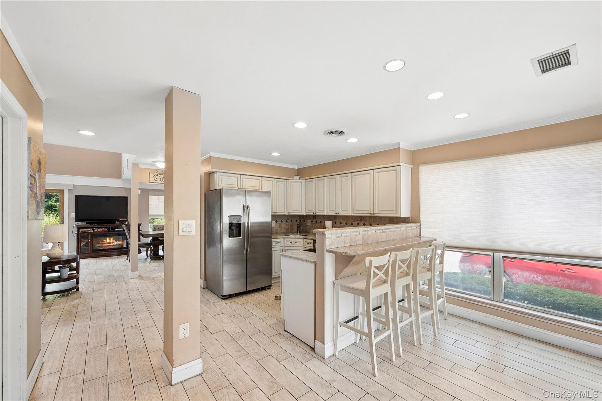 100 Baker Court Unit: 90 thumbnail 2