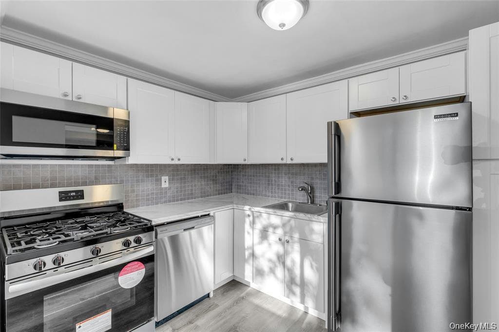 44 Pinebrook Place Unit: 44 thumbnail 4