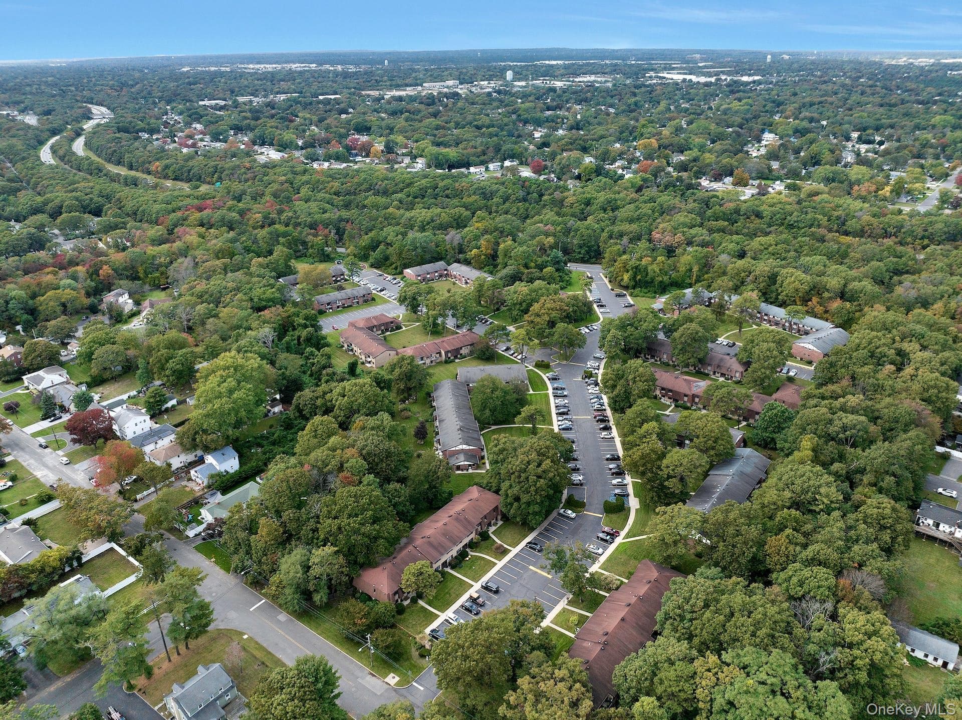 44 Pinebrook Place Unit: 44 thumbnail 2