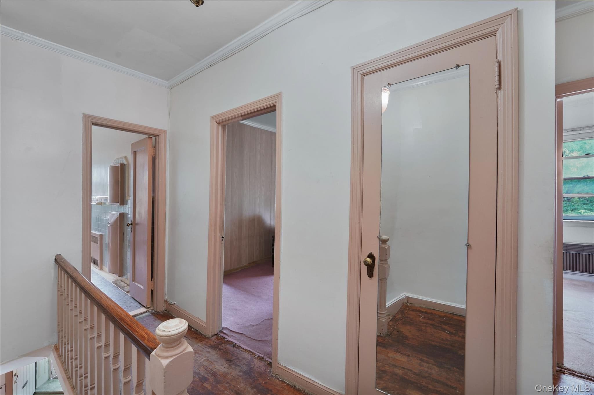 1402 E 37th Street thumbnail 8