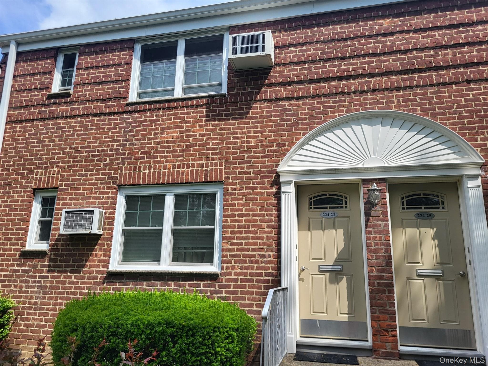 224-23 Kingsbury Avenue Unit: B thumbnail 6