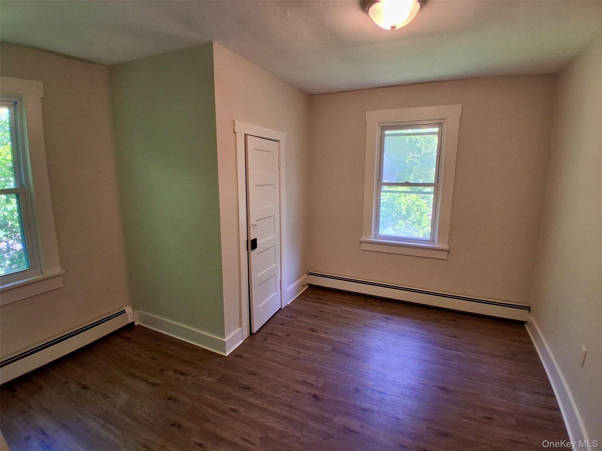 215 Maple Avenue thumbnail 23