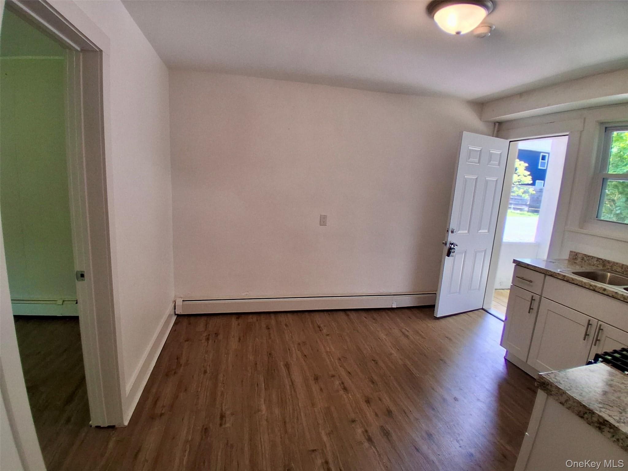215 Maple Avenue thumbnail 5