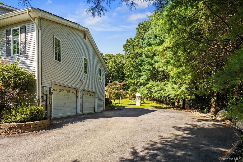 15 Parkside Court thumbnail 32