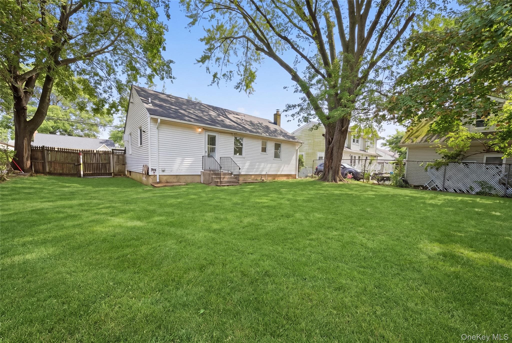 180 E Booker Avenue thumbnail 19