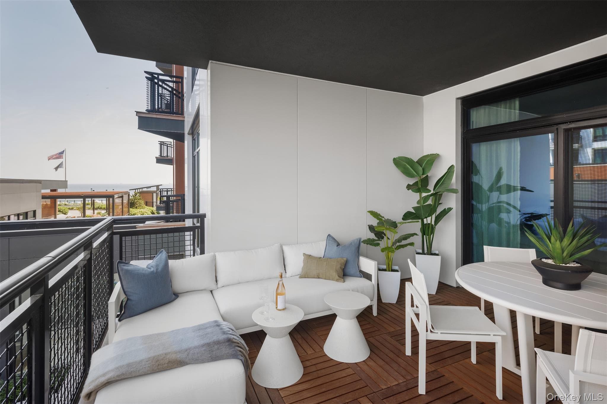 100 Boardwalk Unit: 1006A thumbnail 6