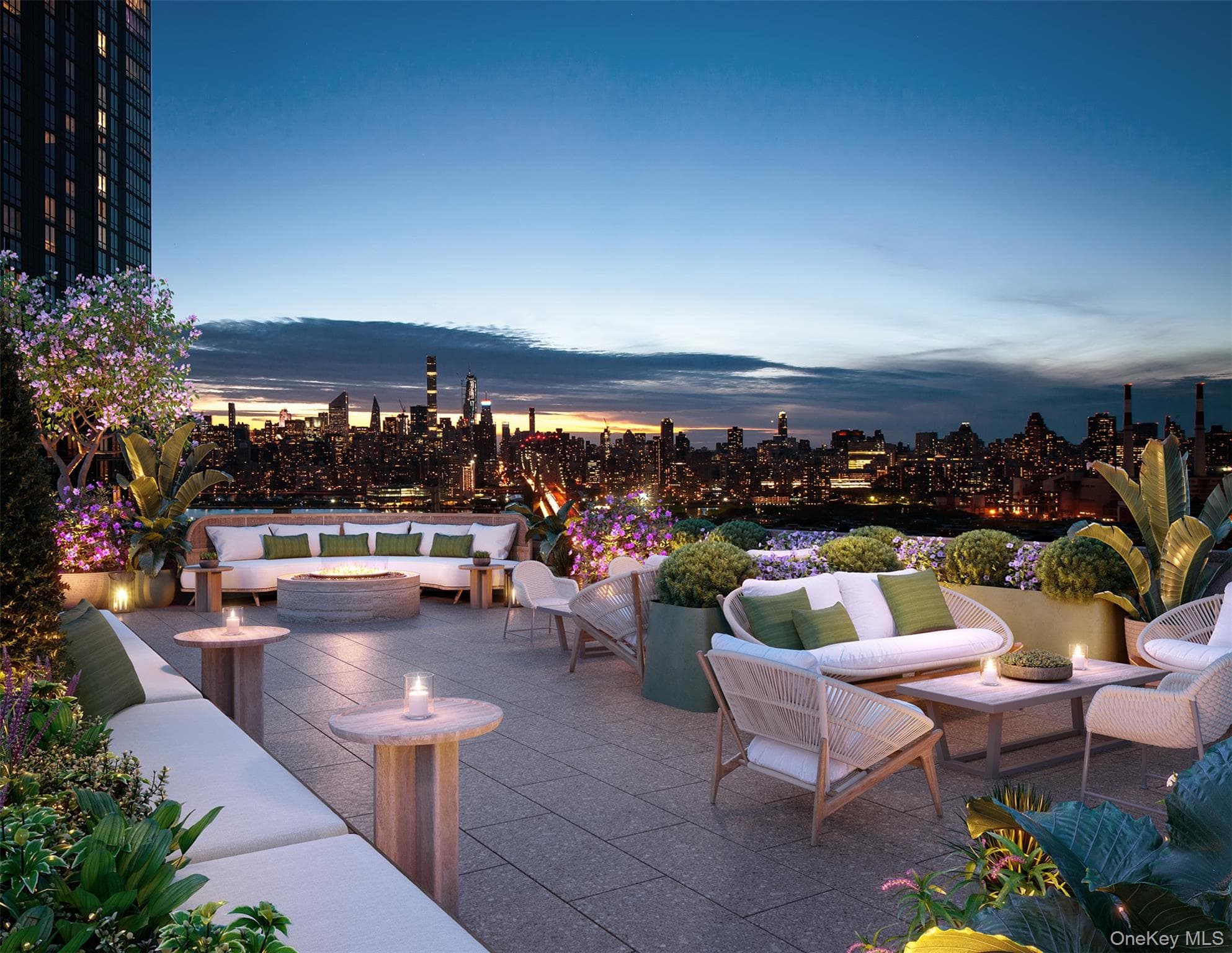 24-01 Queens Plaza Unit: 1701A thumbnail 8