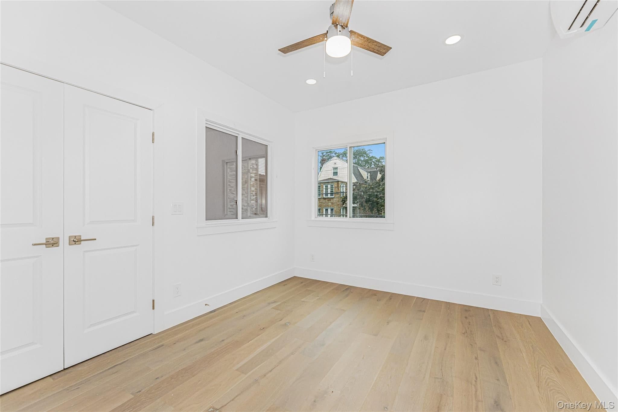 6140 Delafield Avenue thumbnail 13