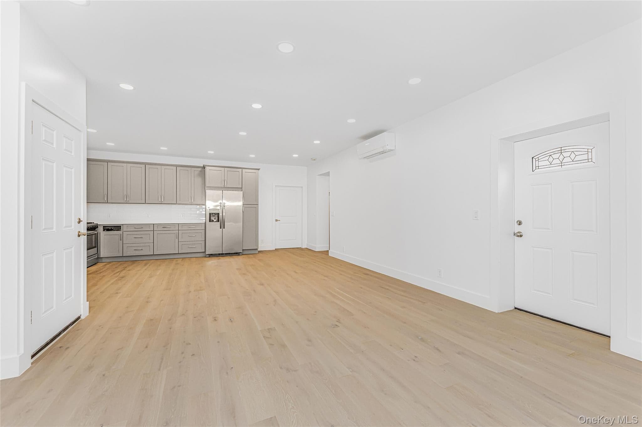 6140 Delafield Avenue thumbnail 17