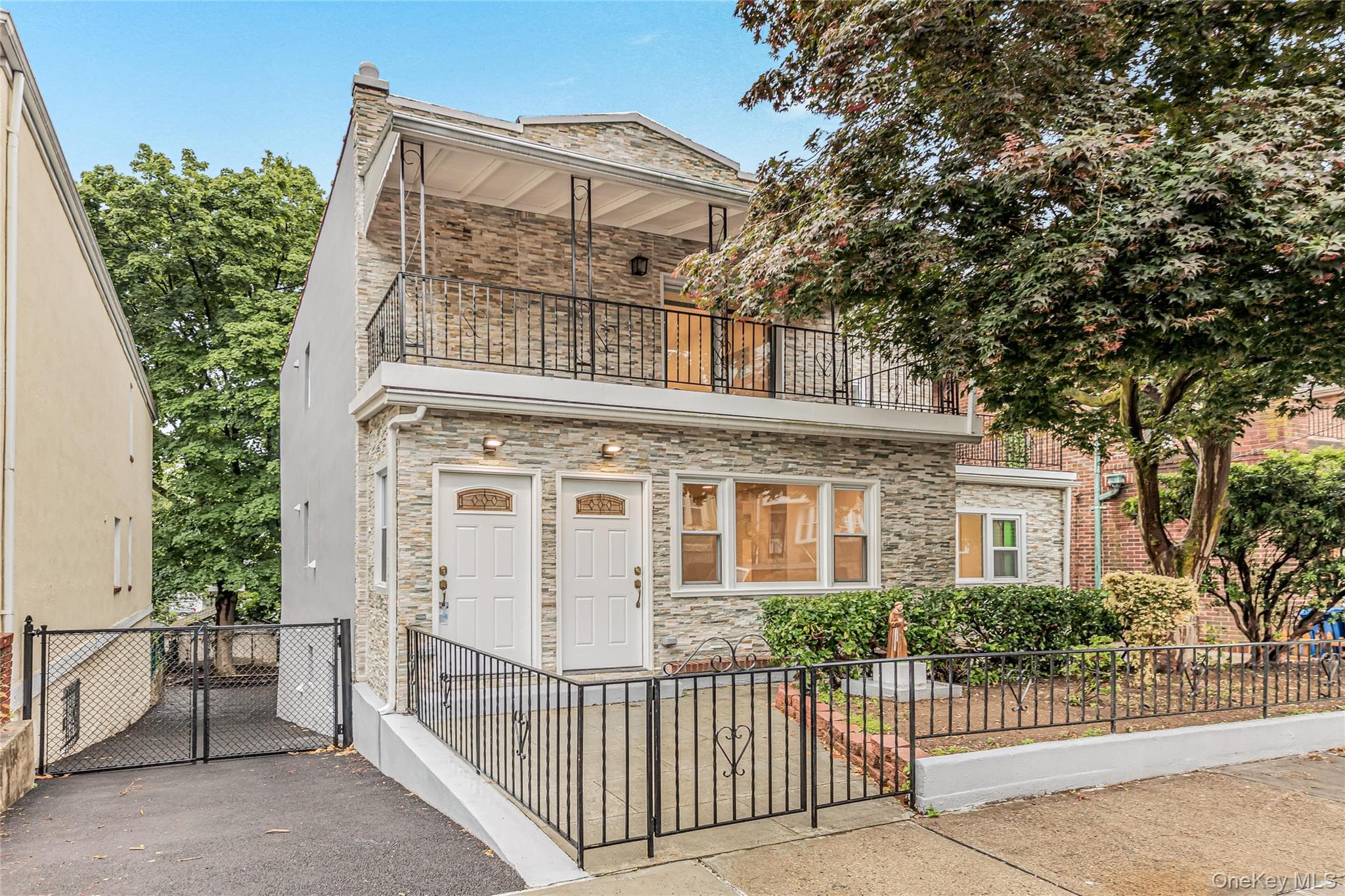 6140 Delafield Avenue thumbnail 10