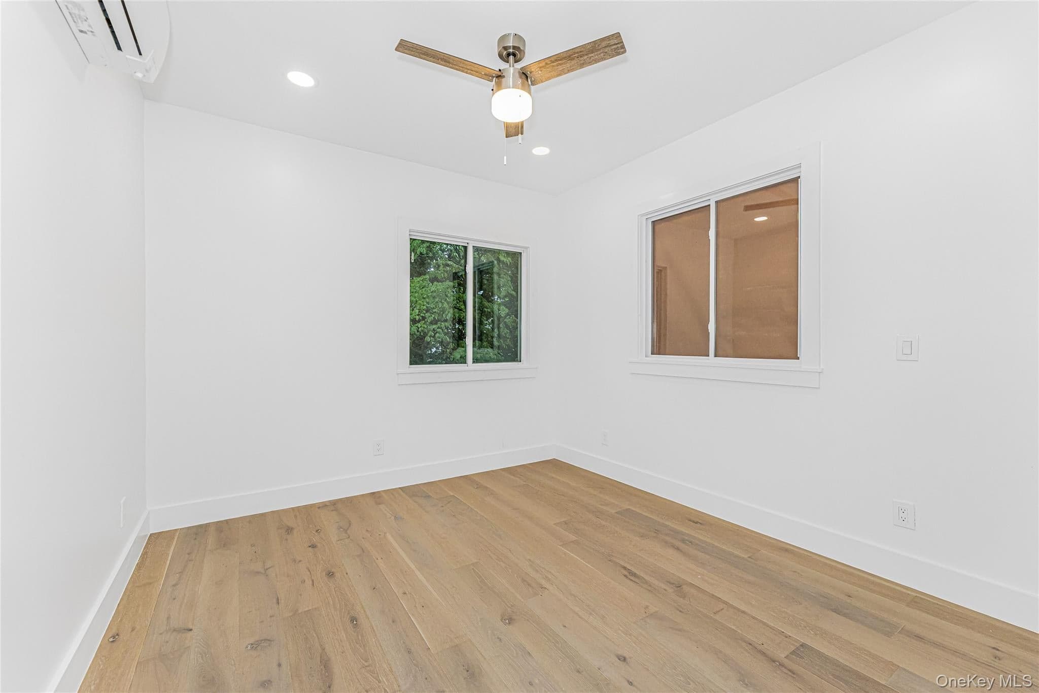 6140 Delafield Avenue thumbnail 11