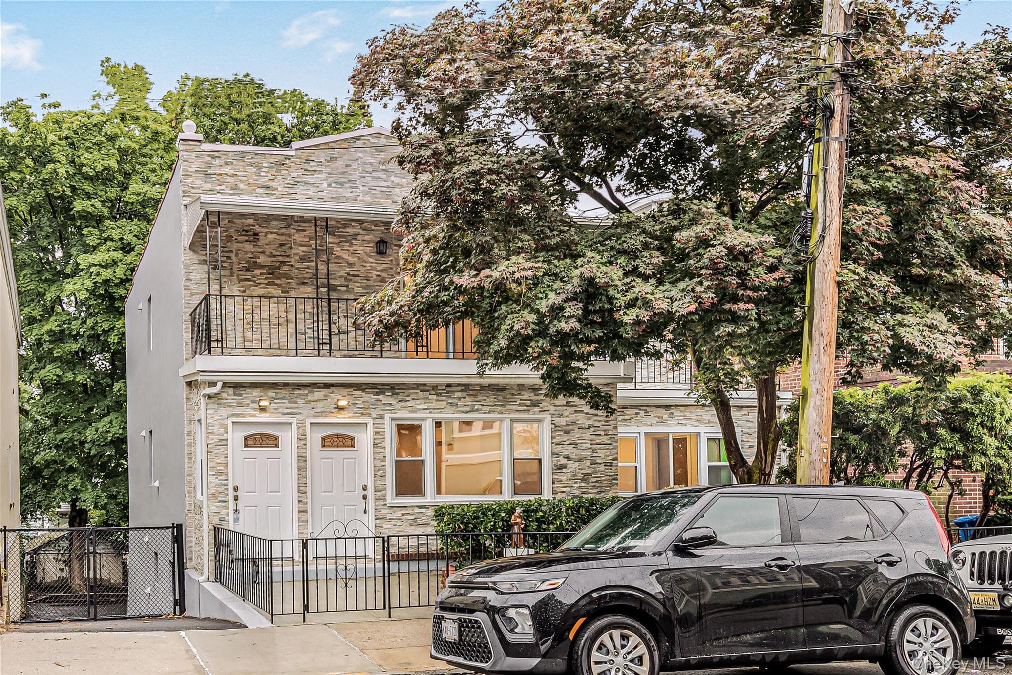 6140 Delafield Avenue thumbnail 40