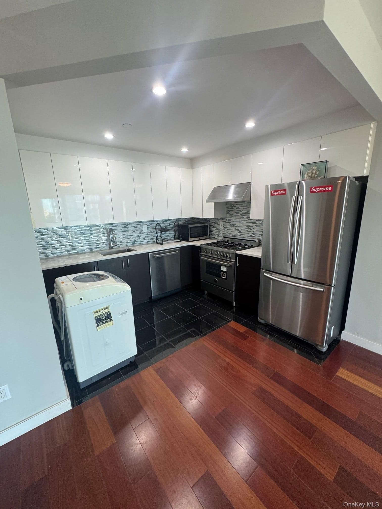 14238 37th Avenue Unit: 8B thumbnail 5