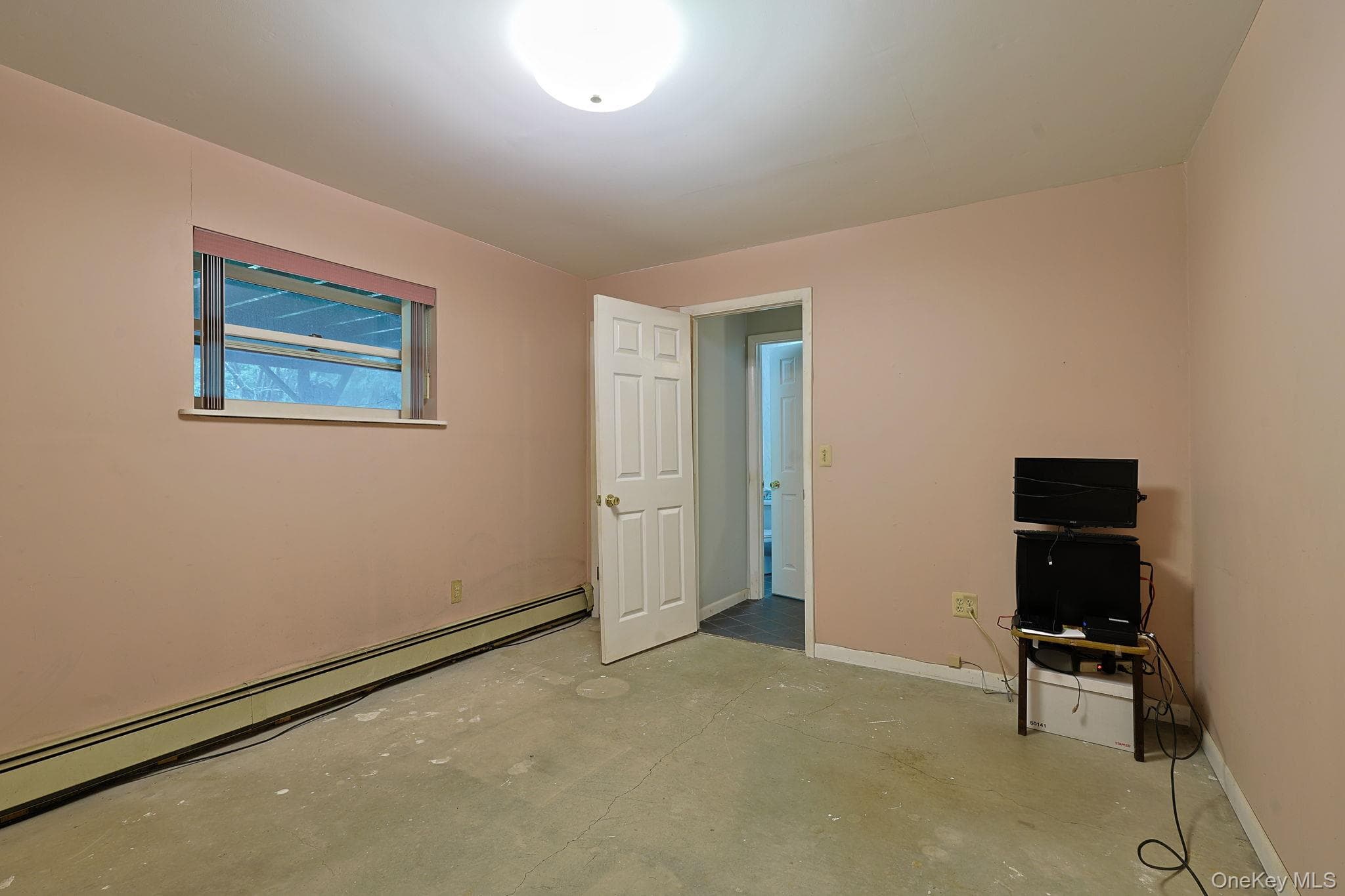 18 Hillside Road thumbnail 15
