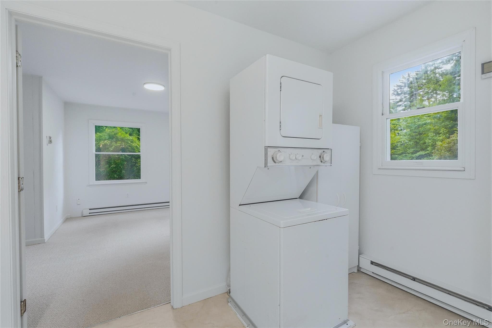 2320 Glasco Turnpike thumbnail 20