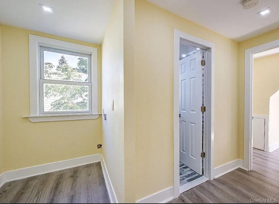 32-28 Utopia Parkway thumbnail 18