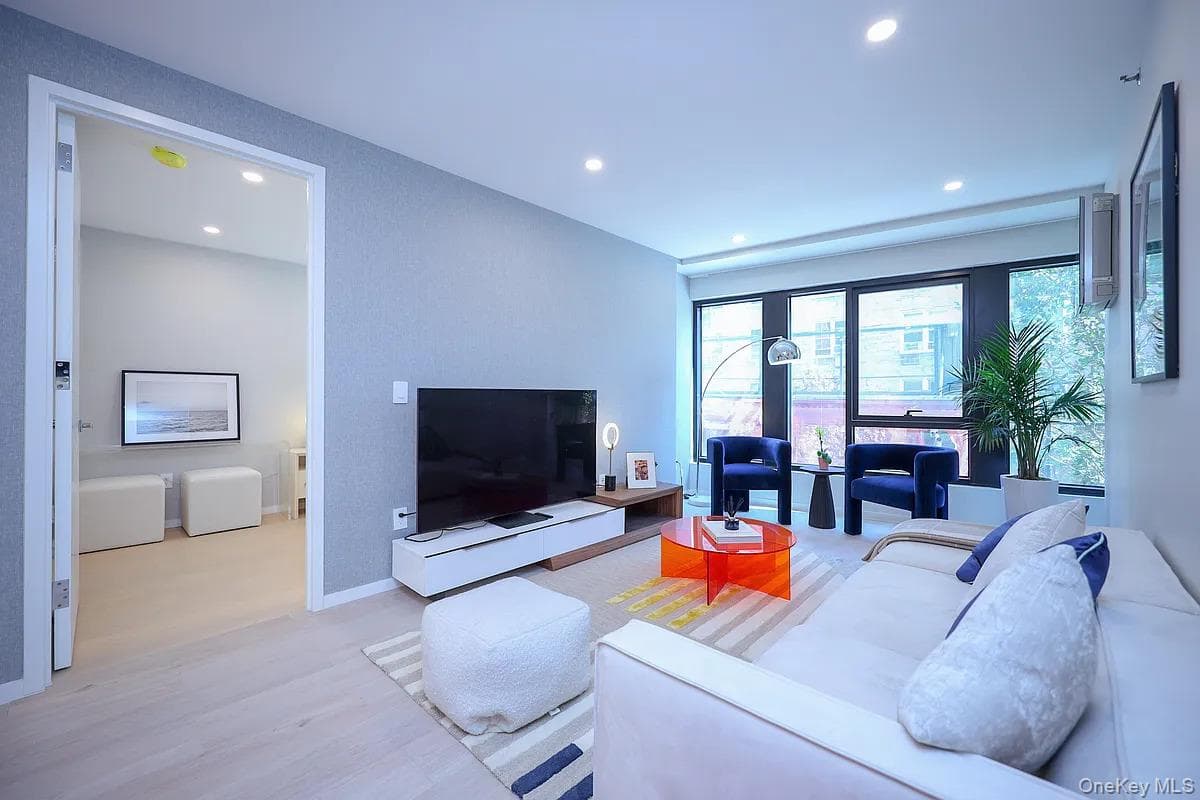 40-22 61st Street Unit: 2E thumbnail 3
