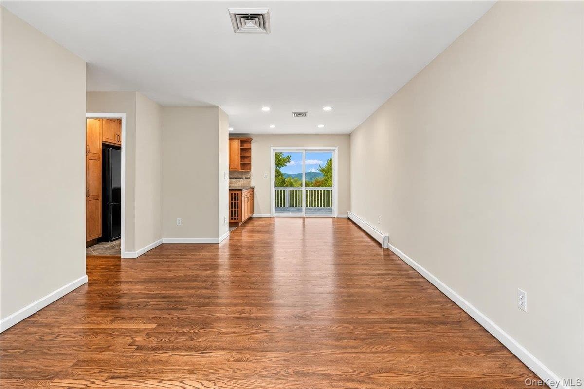 7 Meadowbrook Drive thumbnail 13