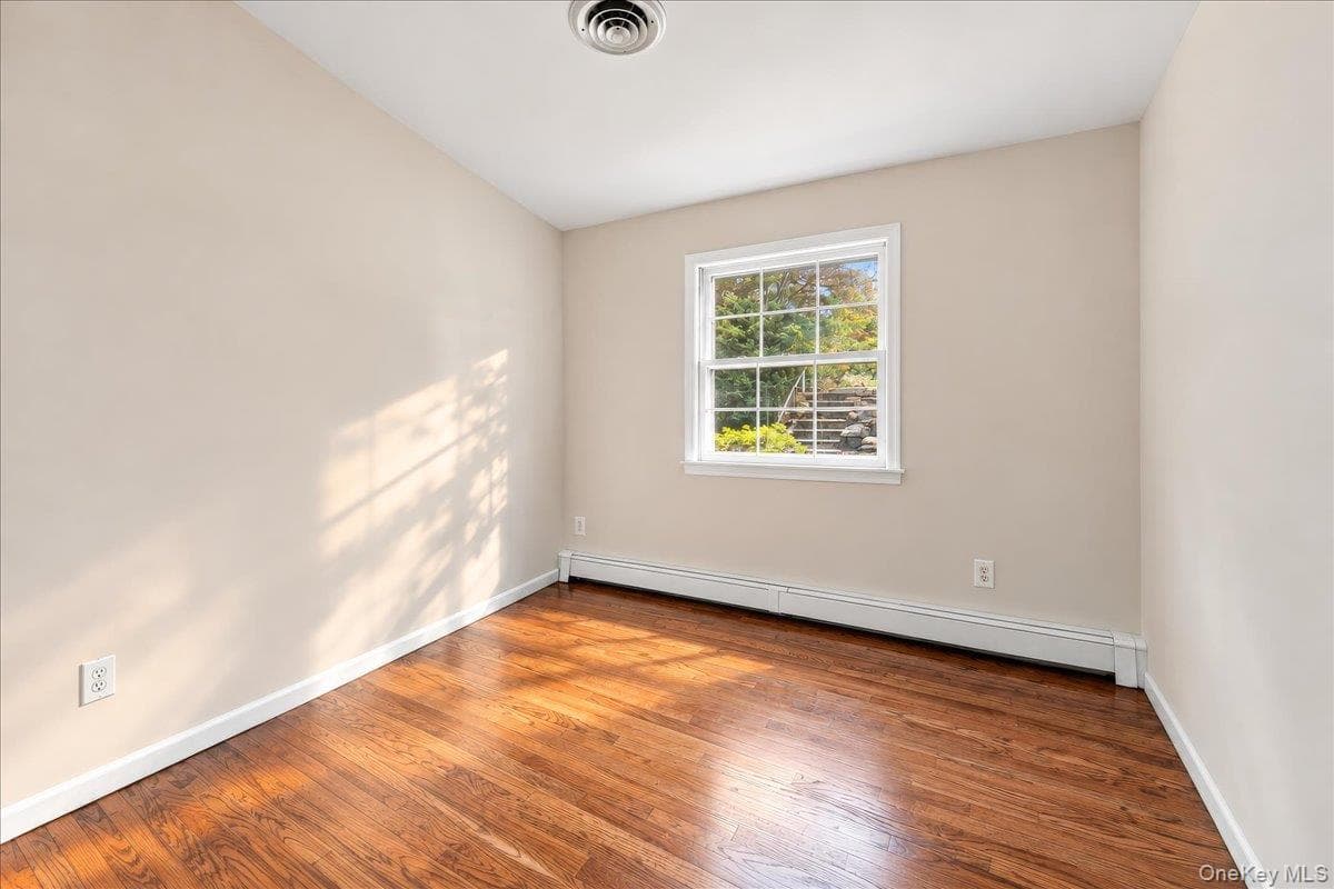 7 Meadowbrook Drive thumbnail 23