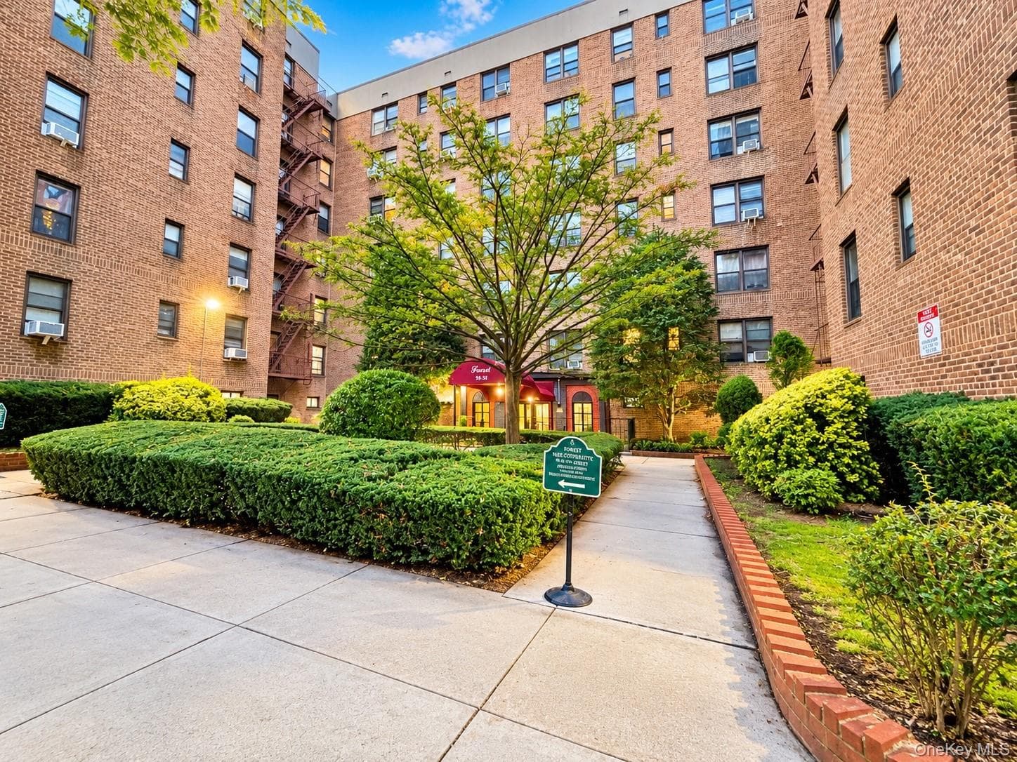8325 98th Street Unit: 5P, Woodhaven
