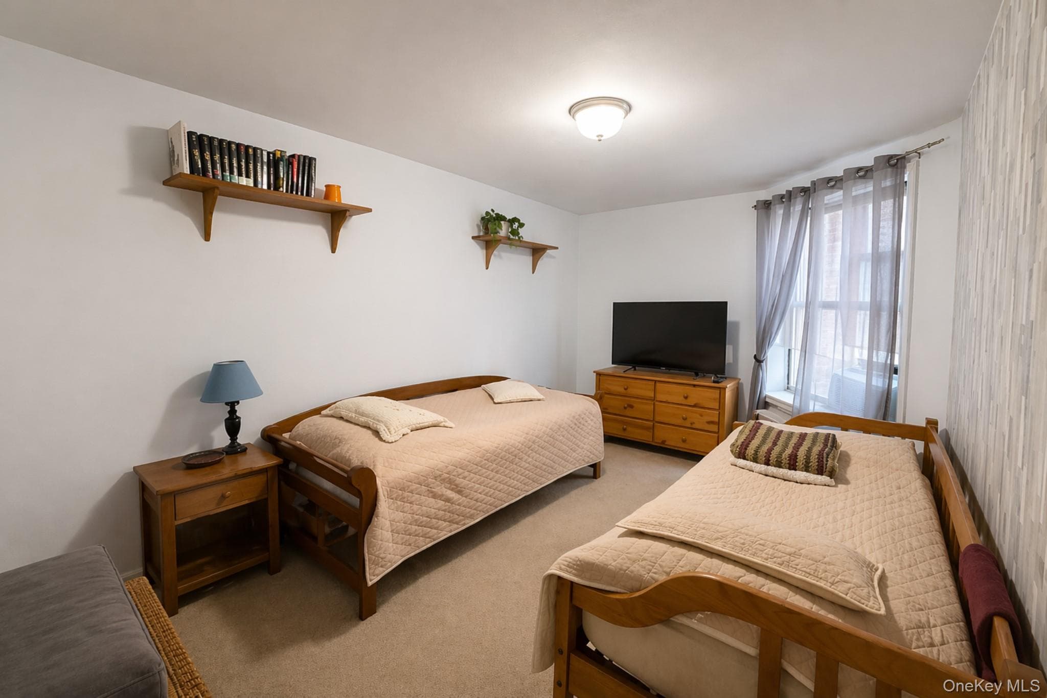 8325 98th Street Unit: 5P thumbnail 8