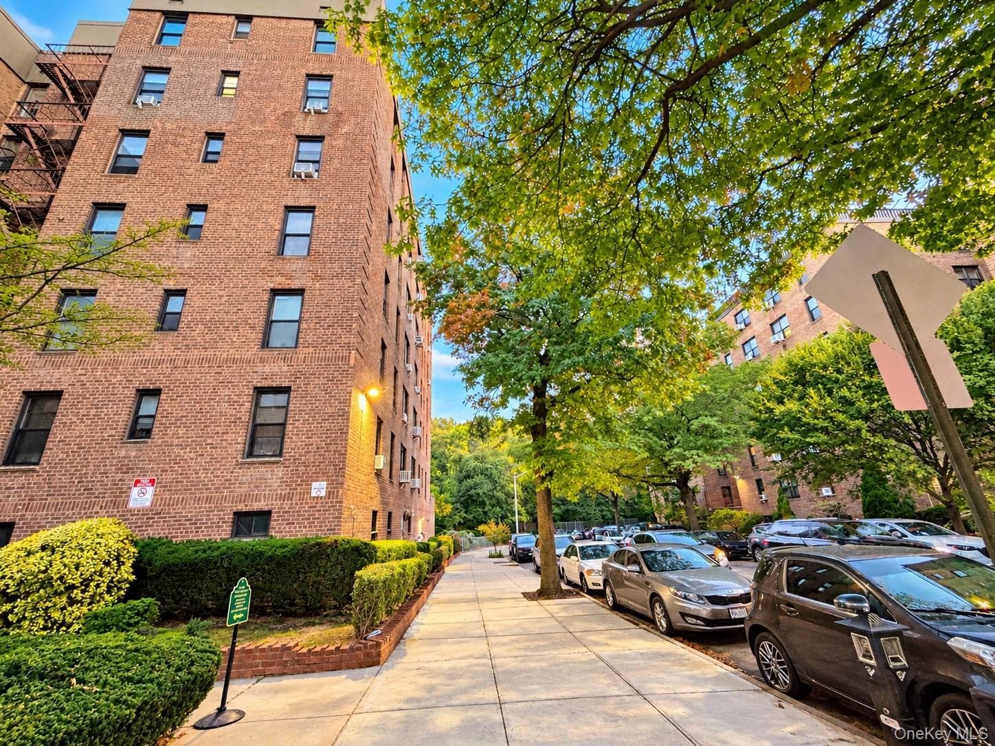 8325 98th Street Unit: 5P thumbnail 2