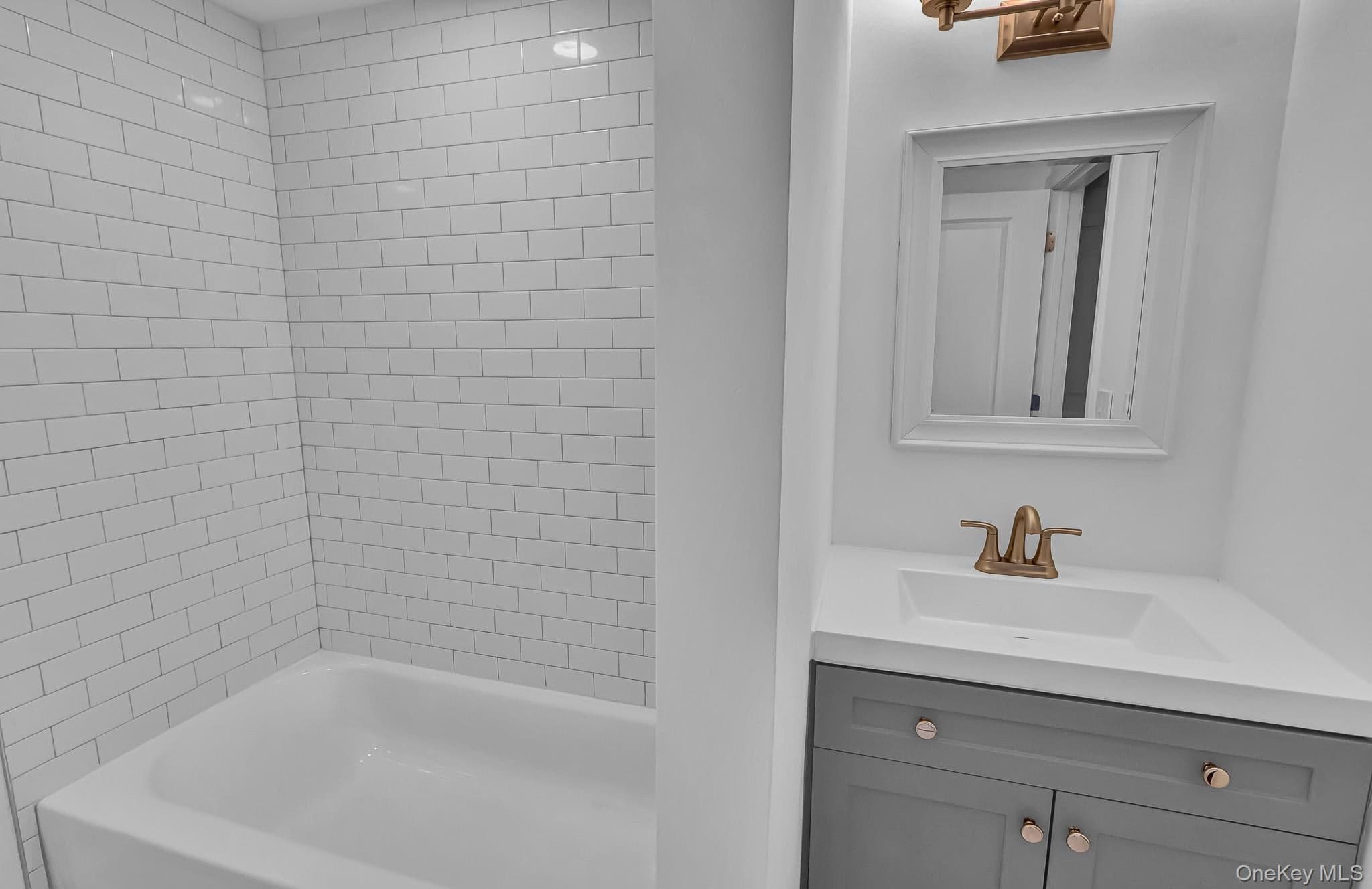 38 Miller Avenue thumbnail 12