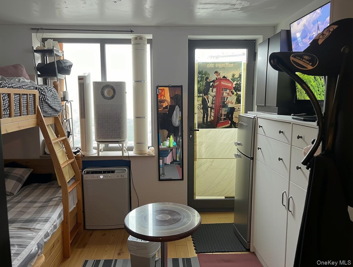 11232 38th Avenue Unit: 1B thumbnail 5