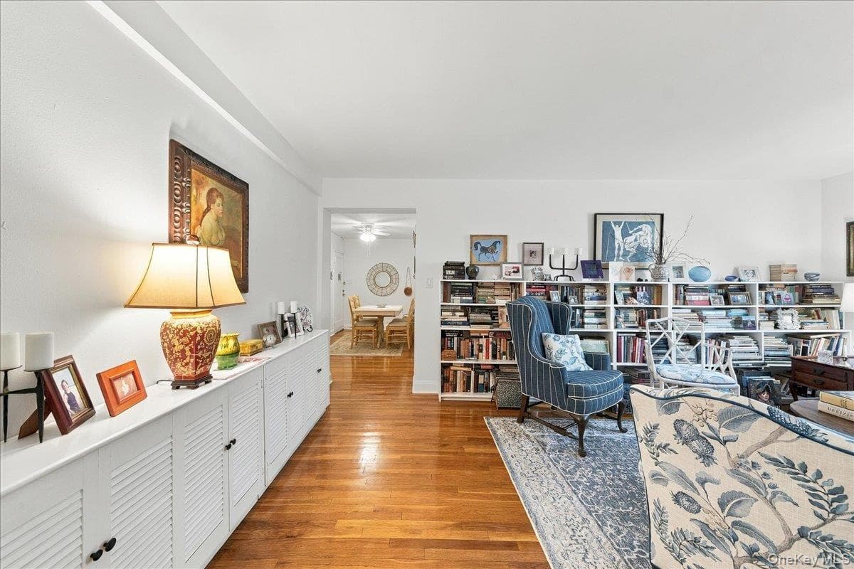 5621 Netherland Avenue Unit: 3D thumbnail 3