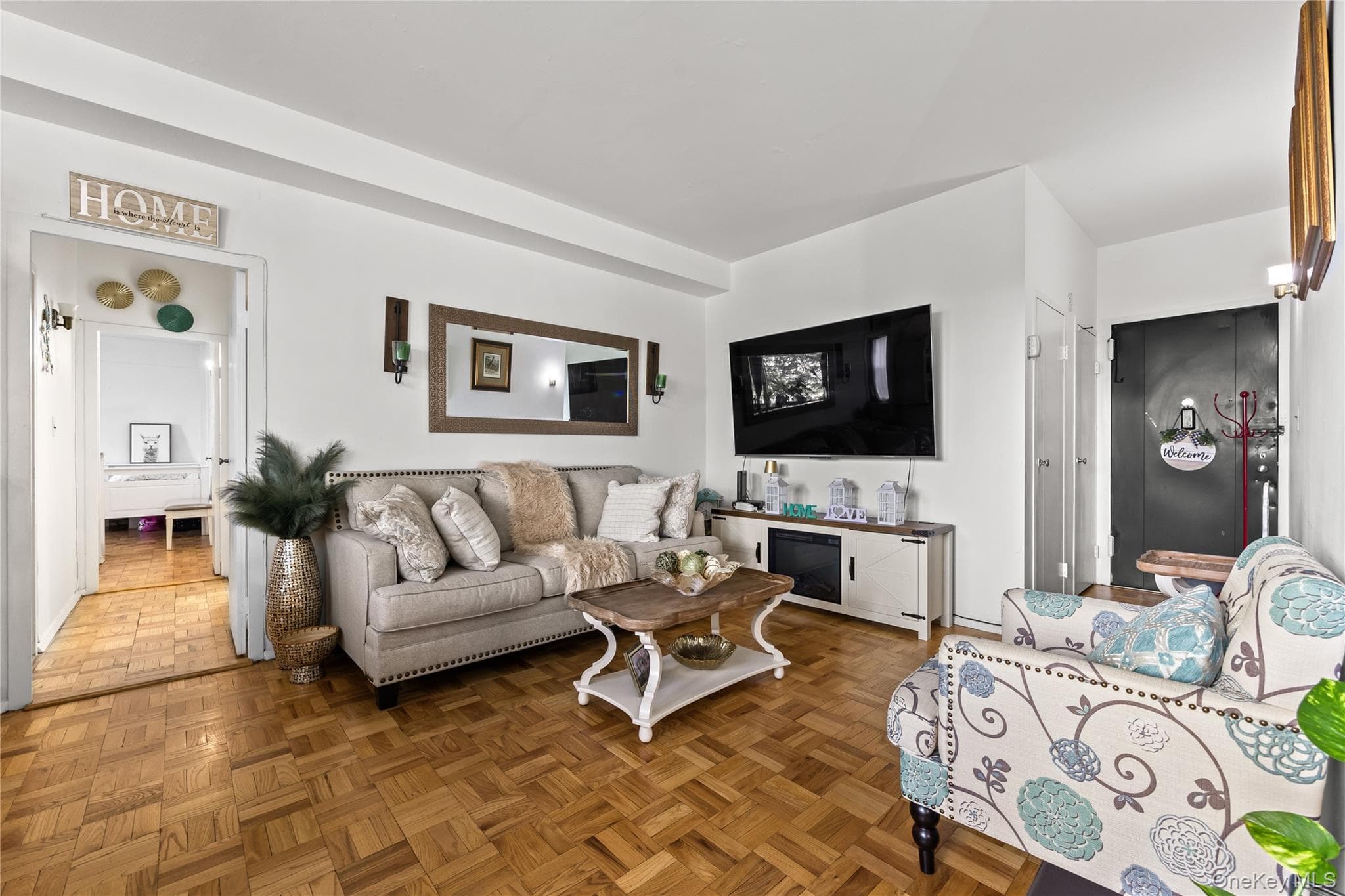 3 Fordham Hill Oval Unit: 3C thumbnail 4