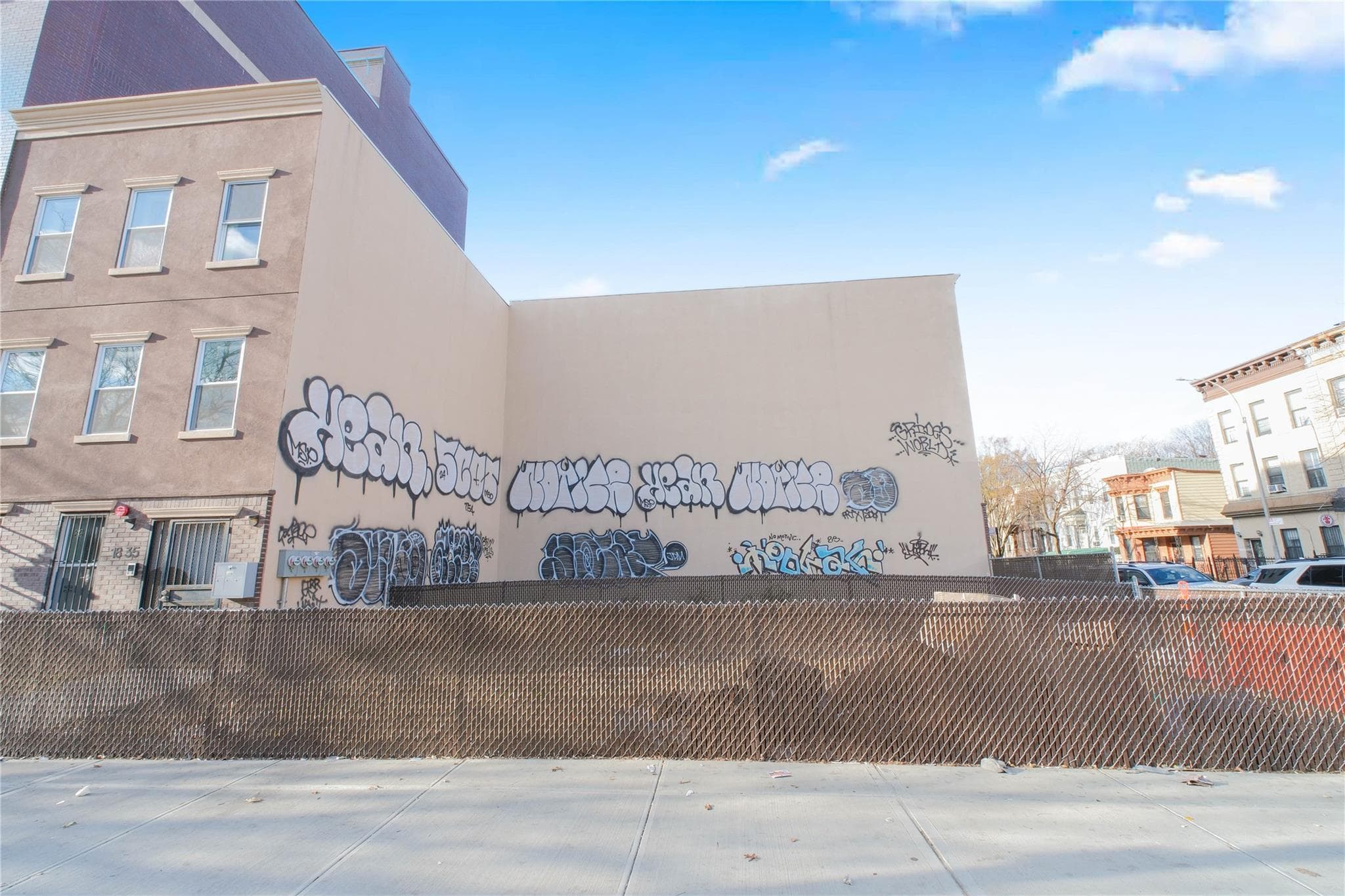 52 Buffalo Avenue thumbnail 2