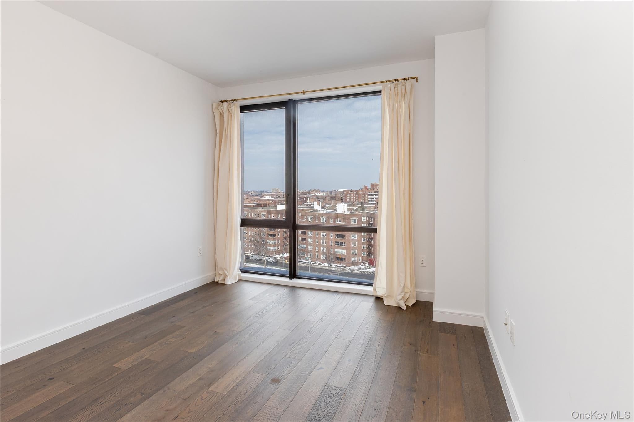 107-06 Queens Boulevard Unit: 8H thumbnail 4