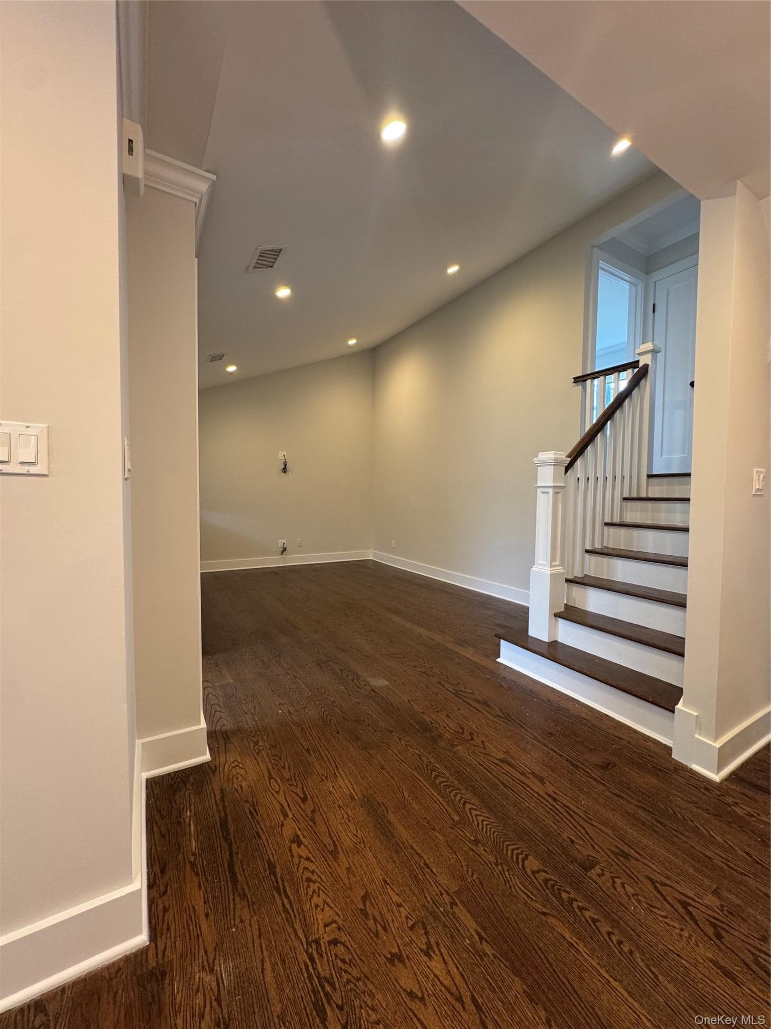 3215 Eastern Parkway thumbnail 3
