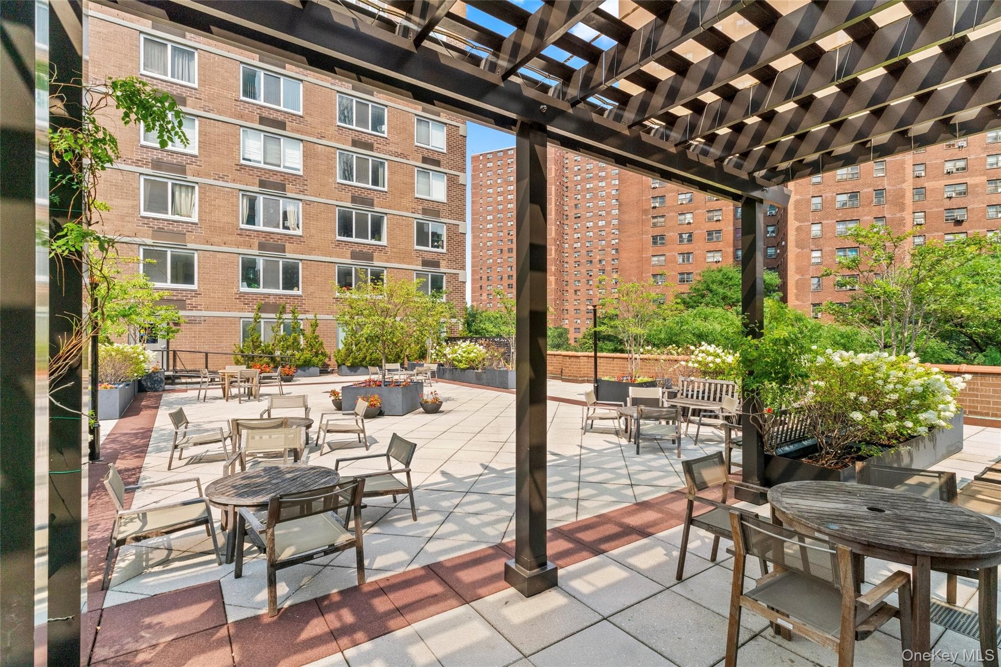 345 E 93rd Street Unit: 13G thumbnail 23