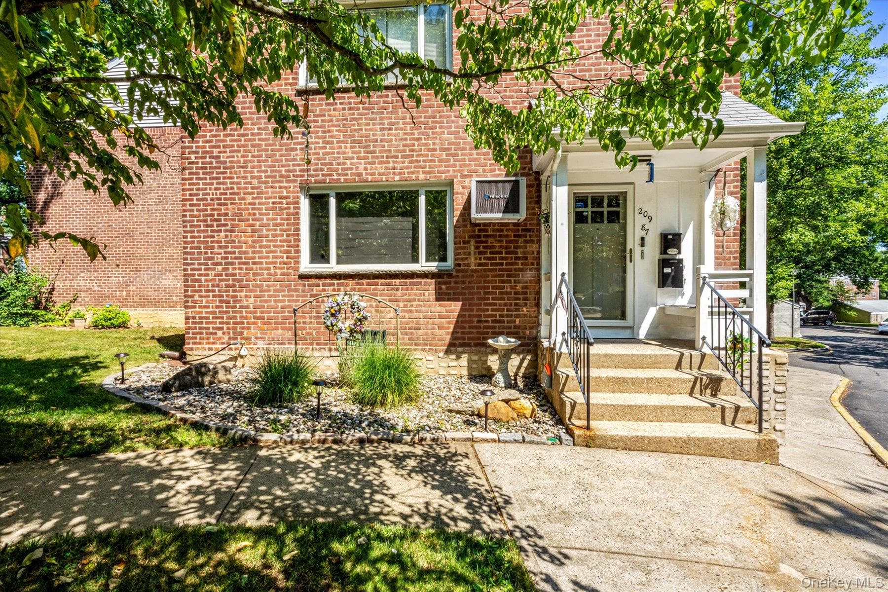 209-87 18th Avenue Unit: 196 thumbnail 2