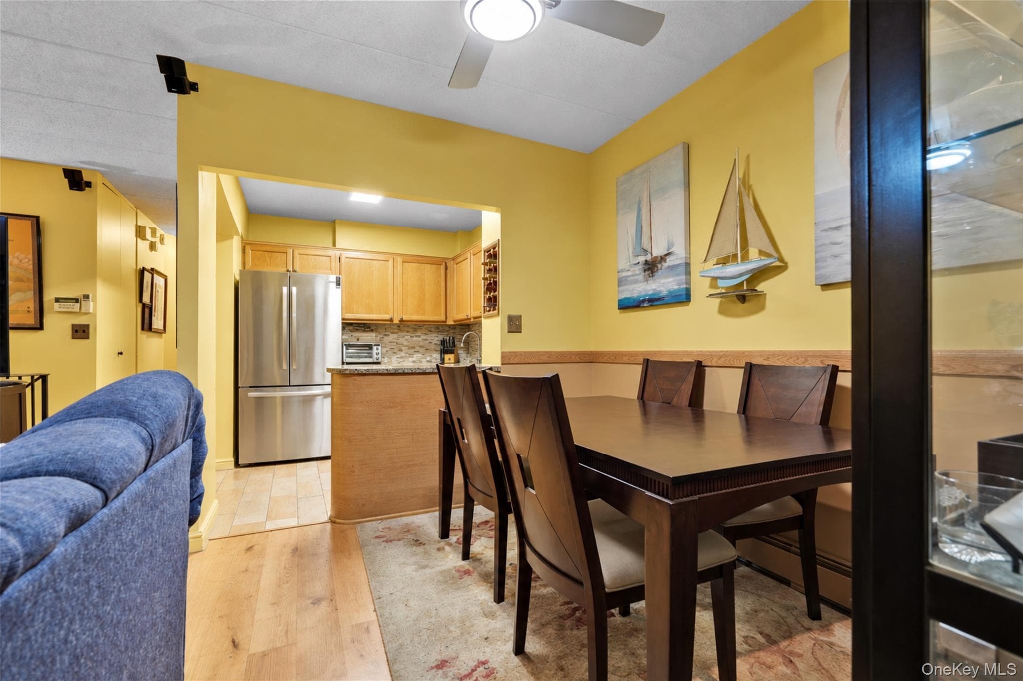 861 Home Street thumbnail 5
