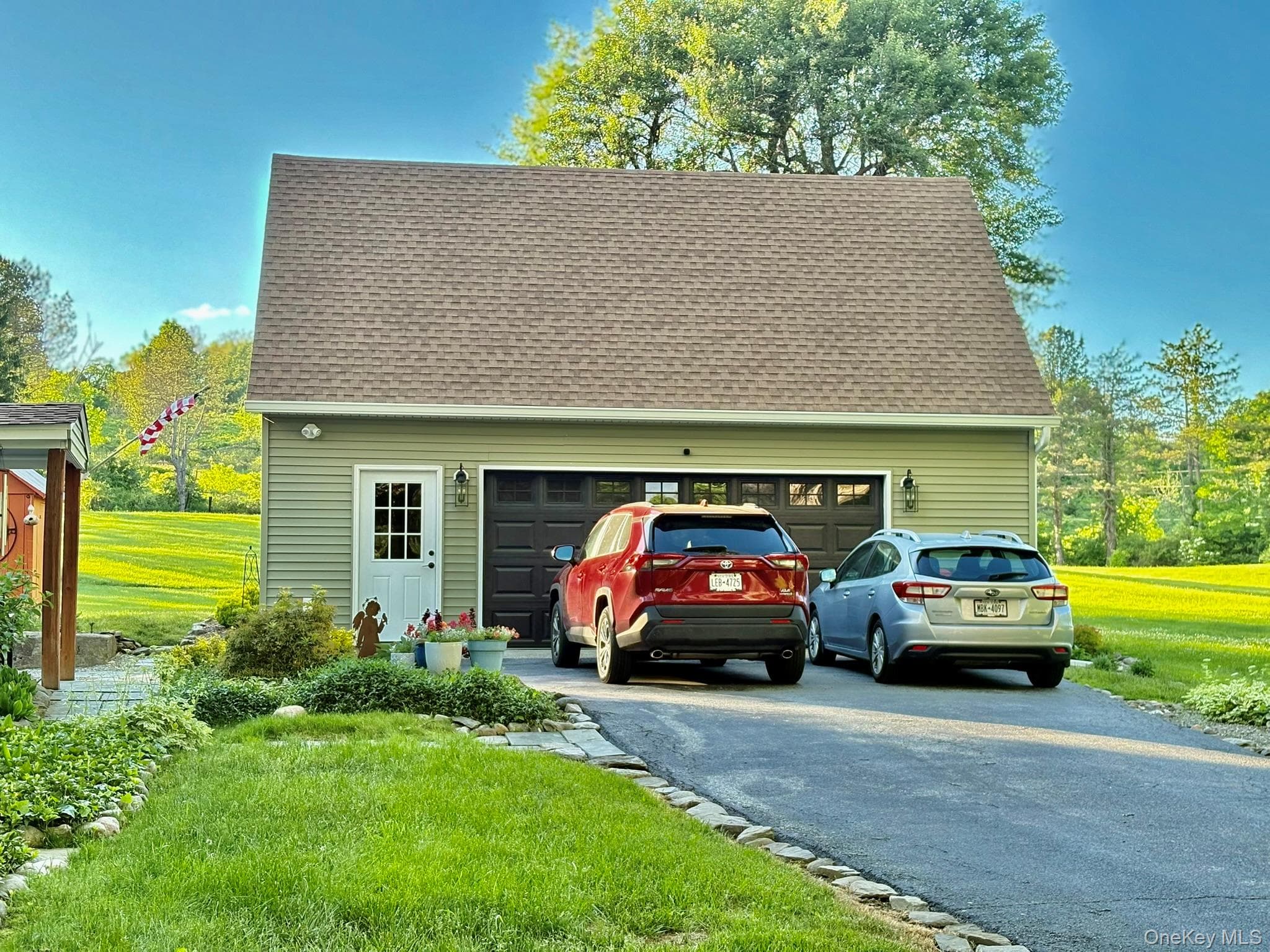 2303 Salt Point Turnpike thumbnail 8