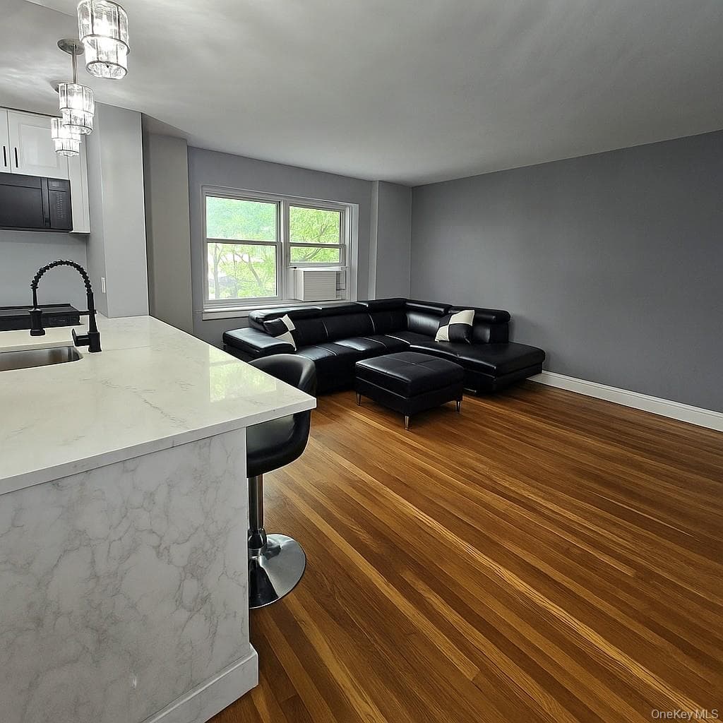 89-25 Shore Parkway Pkwy Unit: 2 thumbnail 4